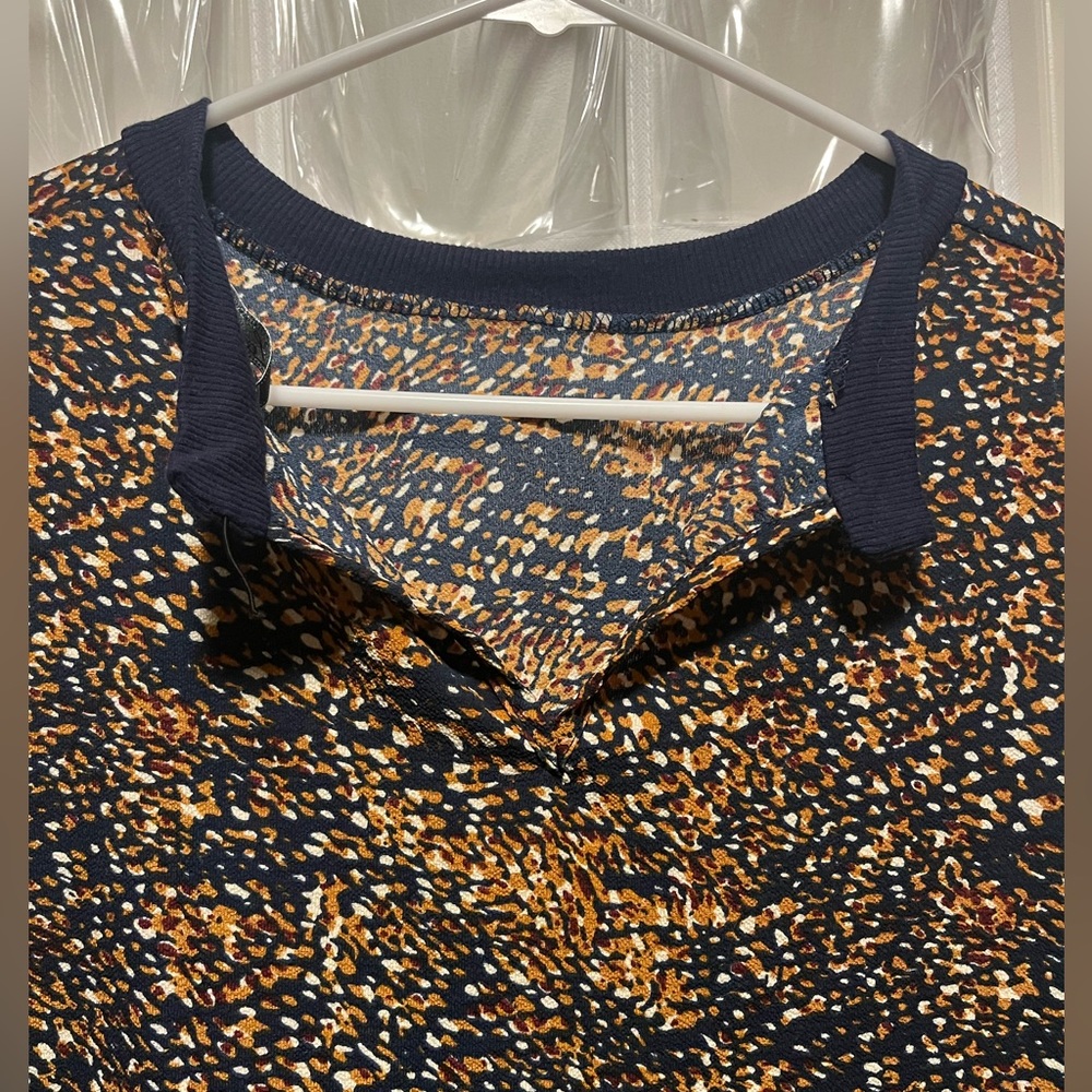 Kohl’s - Sleeveless Blouse - Picture 2 of 5